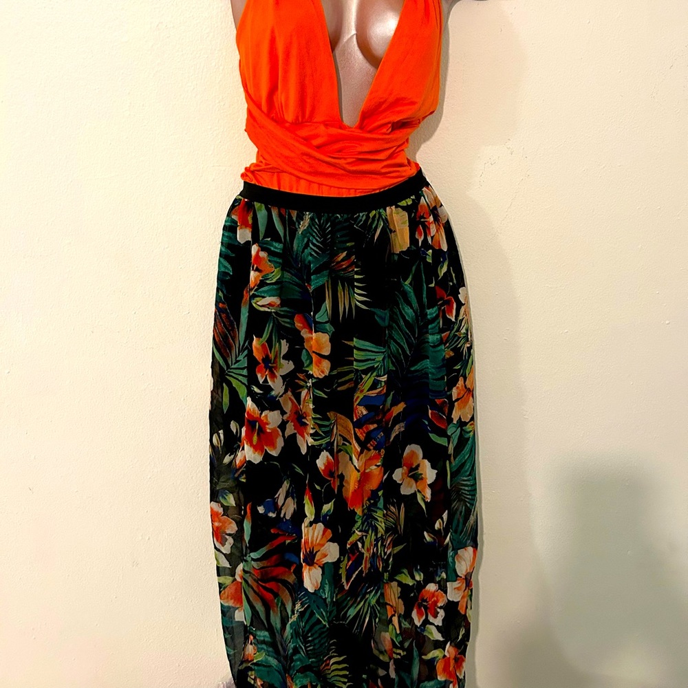 Sheer floral long skirt